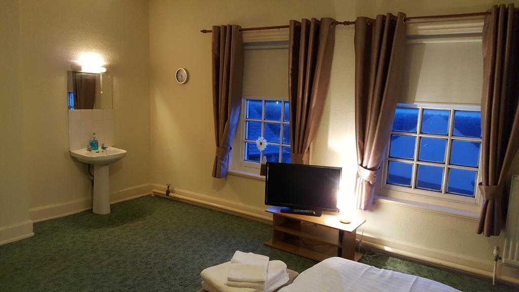 Station Hotel هوكنال توركارد المظهر الخارجي الصورة
