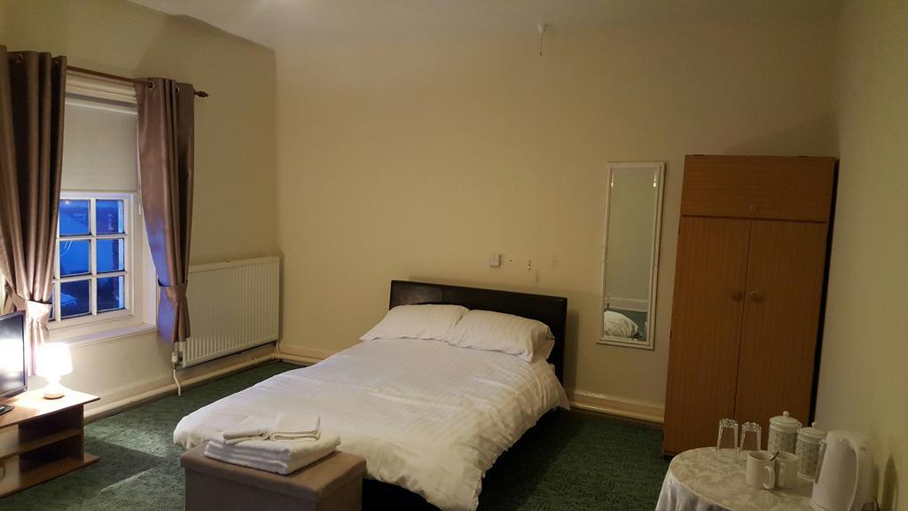 Station Hotel هوكنال توركارد المظهر الخارجي الصورة