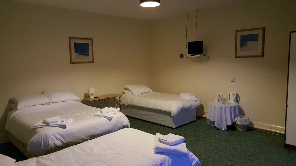 Station Hotel هوكنال توركارد المظهر الخارجي الصورة