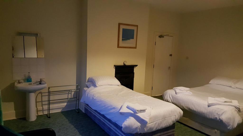 Station Hotel هوكنال توركارد المظهر الخارجي الصورة