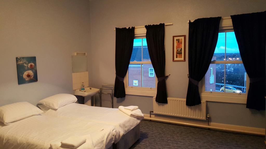 Station Hotel هوكنال توركارد المظهر الخارجي الصورة