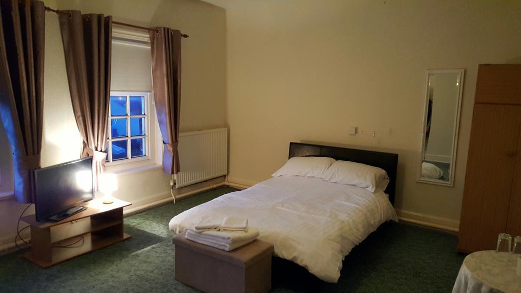 Station Hotel هوكنال توركارد المظهر الخارجي الصورة